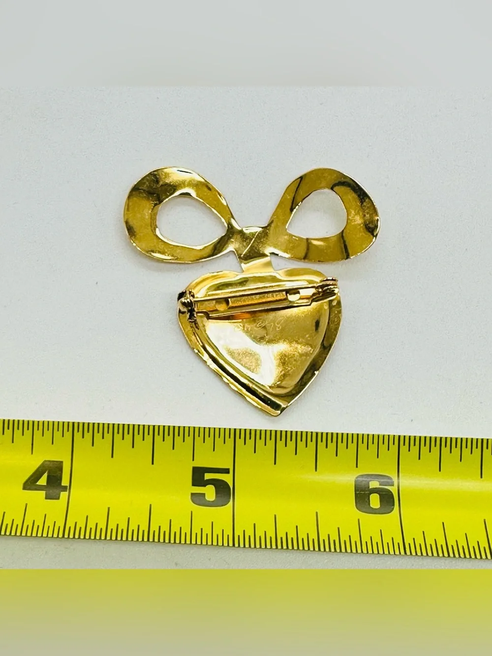 Carlton Ridge Sutton Hoo Brooch Pin Heart Bow 24K Gold Plated 1998 Valentine